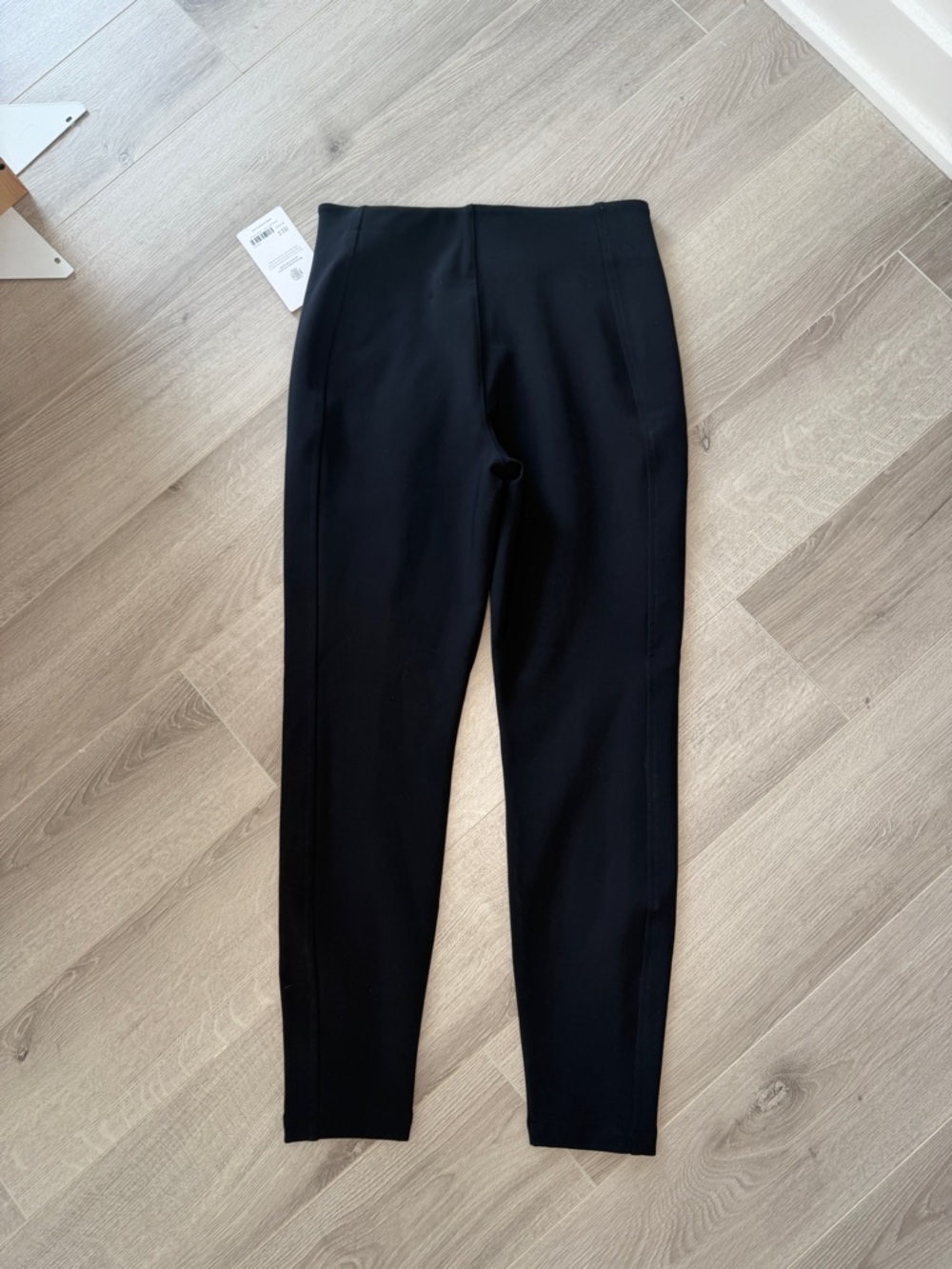 Athleta NWT Glacier Snow Skinny Pant Black 8 Petite $179 #985570 - Picture 2 of 9